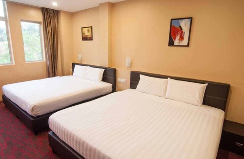 Kampung Melayu Sempalit Hotel | Grandview Hotel