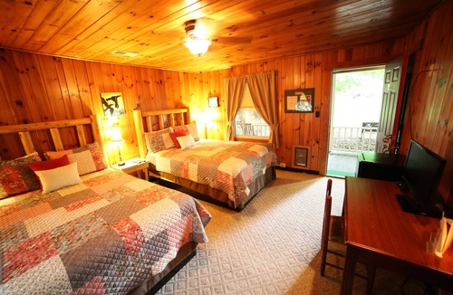 Waynesville Bed & Breakfast | Grandview Lodge