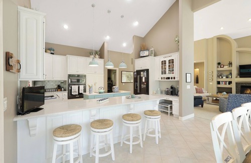 Osage Beach House | Grandview | Luxury Stay