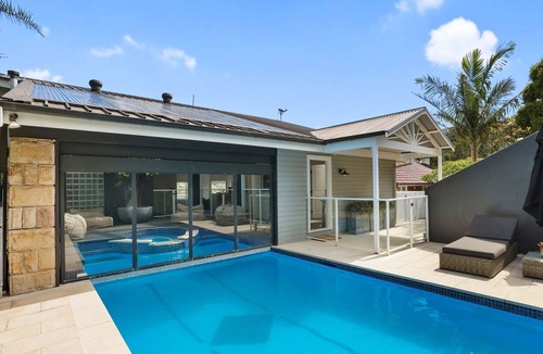 Whale Beach House | Grandview over Whale Beach by TCC