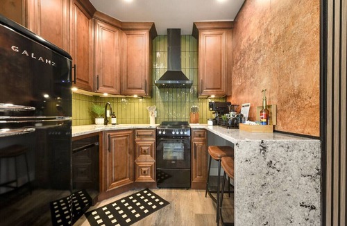 Mount Washington Apartment | Grandview Studio | Skyline Views | Private Parking