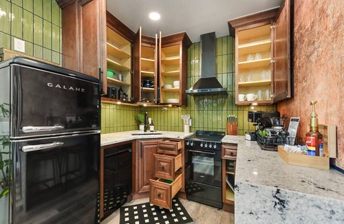 Mount Washington Apartment | Grandview Studio | Skyline Views | Private Parking