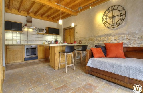 Saint-Remy House | Grange Carrée