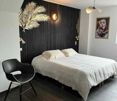 Chavelot Bed & Breakfast | Grange&Lodge