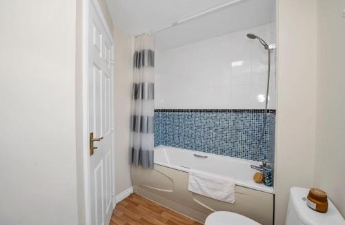 Martlesham Heath House | Grange Luxe 4