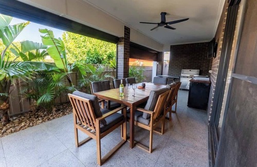 Grange House | Grange Retreat - Beach, BBQ