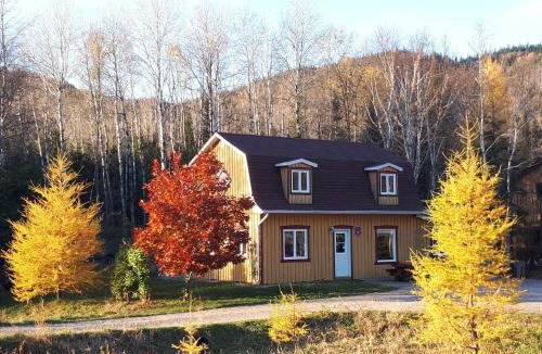 Riviere Eternite House | Grangette Entre Chiens et Loups