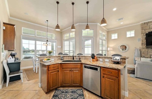 Granite Shoals House | Granite Shoals Lakefront Home: Kayaks & Fire Pit