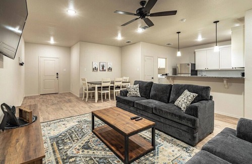 North by Northwest House | Granite Valley Lodge - 3BR 2BA - Brand New Home
