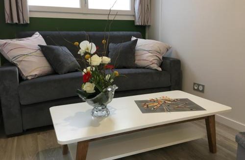 Lhommaize House | Granny la vallee des noyers