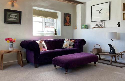 Beaworthy House | Granny Mcphees Cottage Hssh