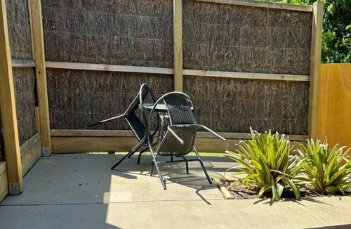 Highton House | Granny With Great View