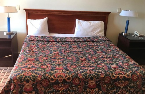 Newington Hotel | Grantmoor Motor Lodge