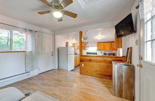 Grants Pass Cottage | Grants Pass Cottage ~ 8 Mi to Rogue River!