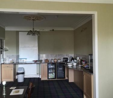 Dyce House | Granville Guest House