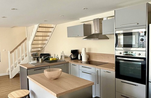 Granville House | Granville stopover