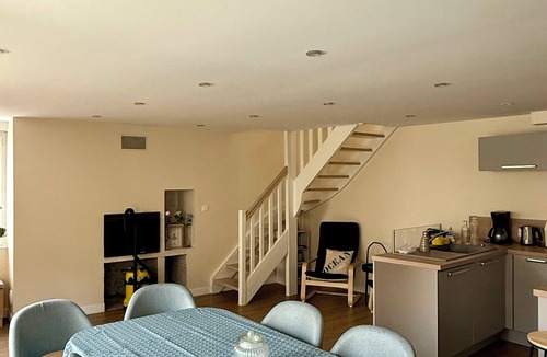 Granville House | Granville stopover