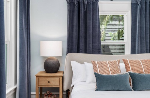 Lodi Bed & Breakfast | Grape Escape Inn & Suites