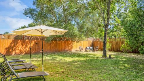 Glen Ellen House | Grapevine Cottage by AvantStay Hobby Vineyard Firepit