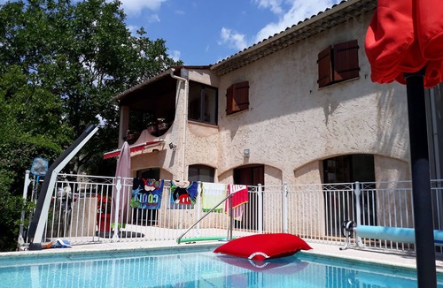 Saint-Jacques Apartment | Grasse, quiet, garden, swimming pool