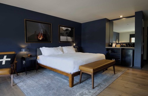 Big Sky Hotel | Gravity Haus Big Sky