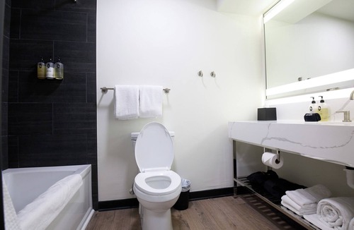 Big Sky Hotel | Gravity Haus Big Sky