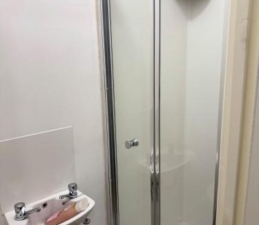 Northampton Apartment | Gray Bridge House