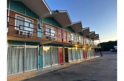 Benton Hotel | Gray Plaza Motel Benton Rend Lake I-57