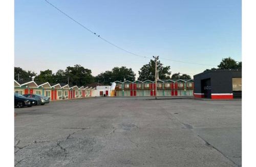 Benton Hotel | Gray Plaza Motel Benton Rend Lake I-57