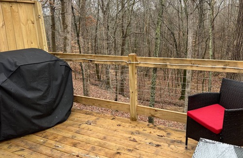 Logan Cabin | Gray Yurt in Hocking