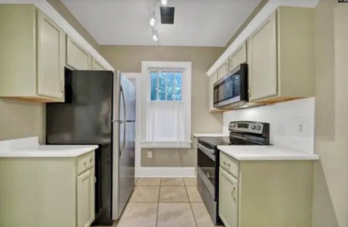 Rosewood House | “Graymont Getaway”