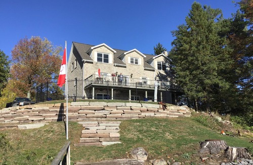 Lansdowne House | Graystone House-Now Renting For Summer 2026!