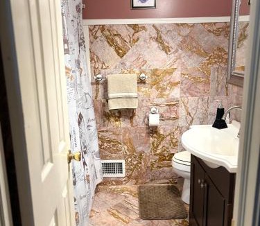 Albion Bed & Breakfast | Graystone Manor