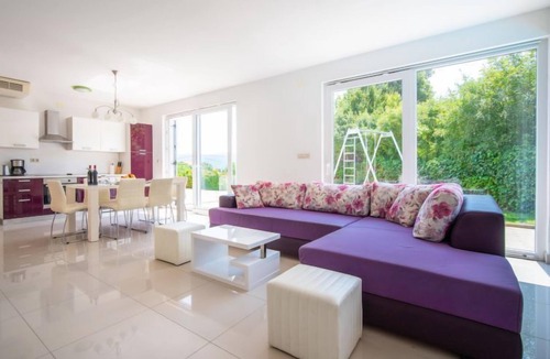 Kornic House | Graziani by Interhome