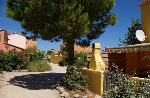 Le Barcares House | Grd T3 comfortable, bikes/hammock, pond edge, near beach, quiet