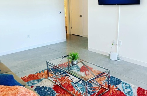 Midtown Condo | Great 1 bd for travel nurse
