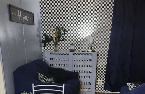 Collingdale Apartment | Great 1 bedroom apartment!