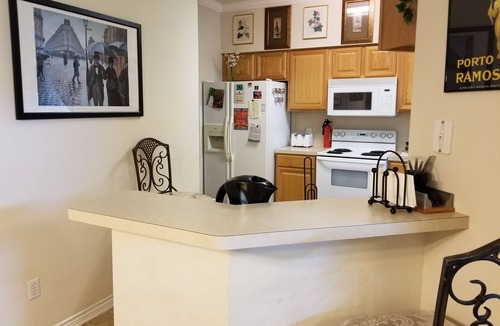 Wellborn Condo | Great 3BR/2BA Condo Rental