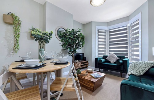 Tottenham Green House | GREAT 4BR House