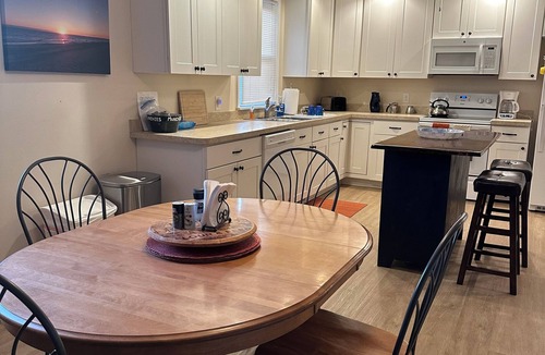 Milton House | Great access to quaint downtown Milton, dining, Broadkill and other beaches
