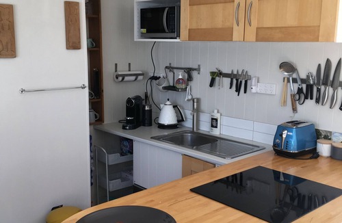Tikitere House | Great accommodation for Rotorua Biking groups