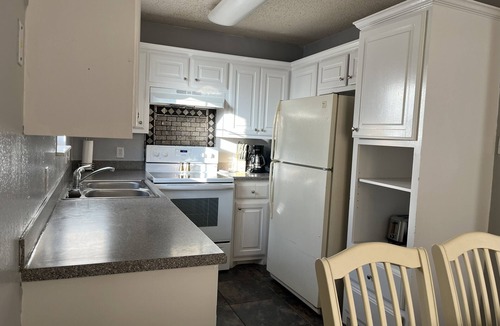 Lubbock House | Great air conditioned 3-bedroom, 2bath house < 2mi from TTU!