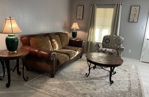 Lubbock House | Great air conditioned 3-bedroom, 2bath house < 2mi from TTU!