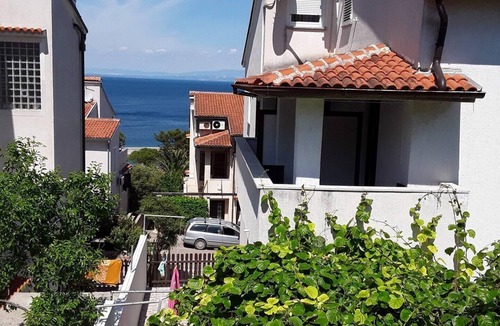 Cove Murtar Apartment | Great apartment Meri 3 with barbecue and garden