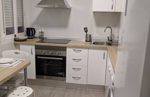 Palos de la Frontera Apartment | Great Apt near Atocha 3hab 2b