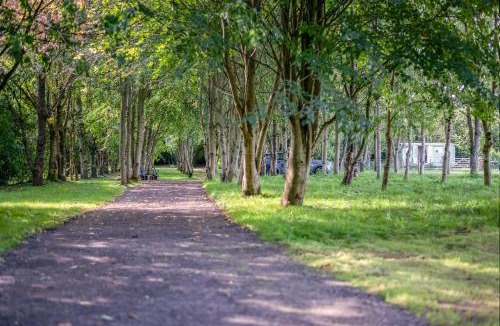 Bradford-on-Avon House | Great Ashley Farm Holiday Cottage & Shepherds Huts
