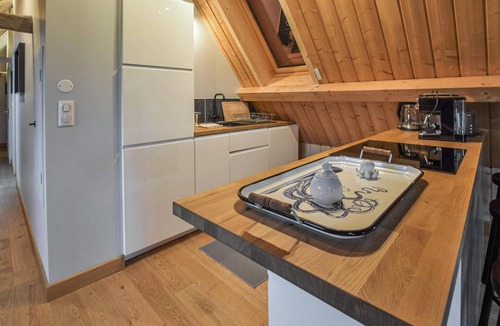 Etretat House | Great authentic stone house with limited sea view.