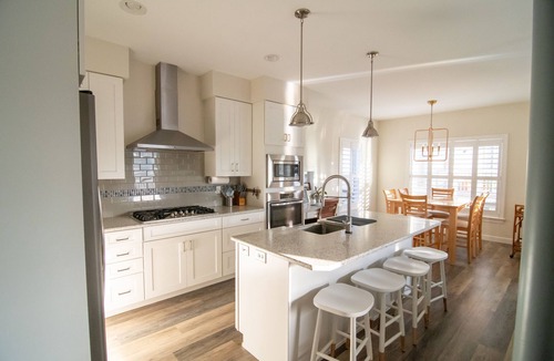 Broadkill Beach House | Great bay block home in Broadkill! 702 N Bayshore