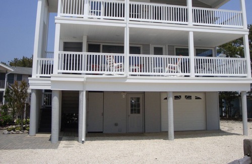 Harvey Cedars Apartment | GREAT BEACH HOUSE OCEAN VIEWS