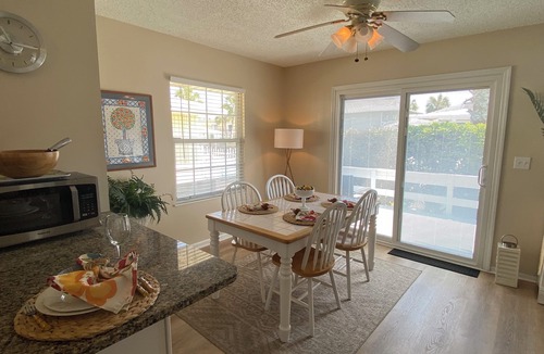 Surfcrest Village House | Great Beach House At Great Location!